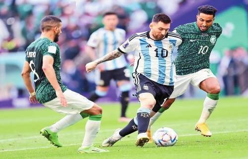 队记：莫兰特符合开拓者的快节奏打法，可用亨德森或夏普交易